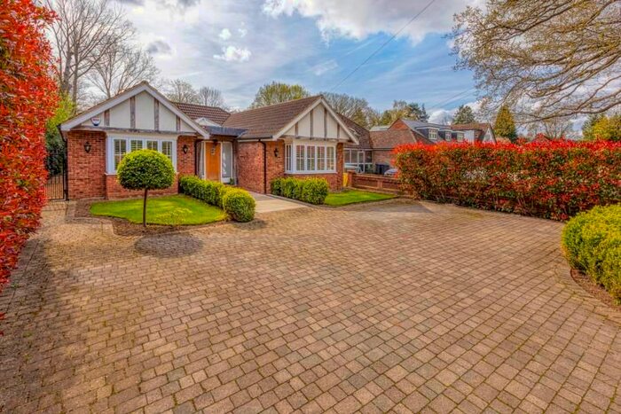 4 Bedroom Bungalow To Rent In Green Road, Egham, TW20