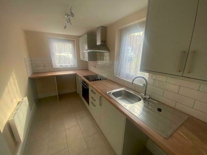 1 Bedroom House To Rent In Coed Edeyrn, Llanedeyrn, Cardiff, CF23