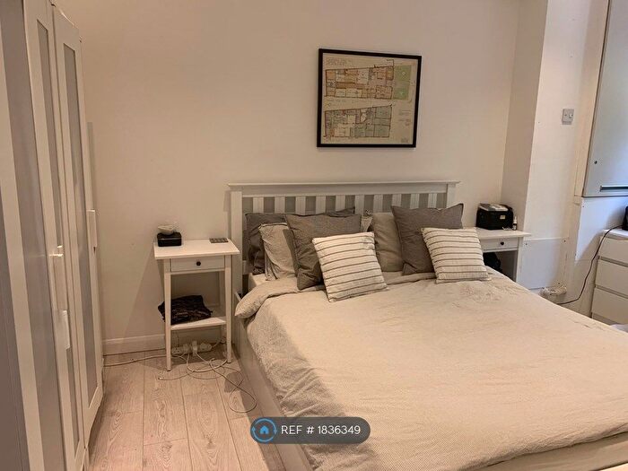 4 Bedroom Terraced House To Rent In Maltings Place, London, SW6