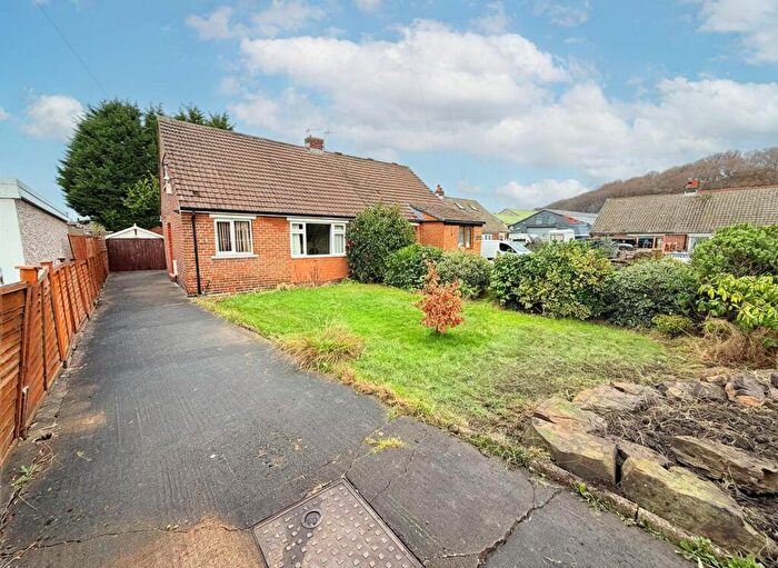 2 Bedroom Semi-Detached Bungalow For Sale In Cross Green Drive, Huddersfield, HD5