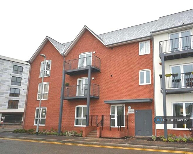 3 Bedroom Flat To Rent In Wharf Road, Chelmsford, CM2