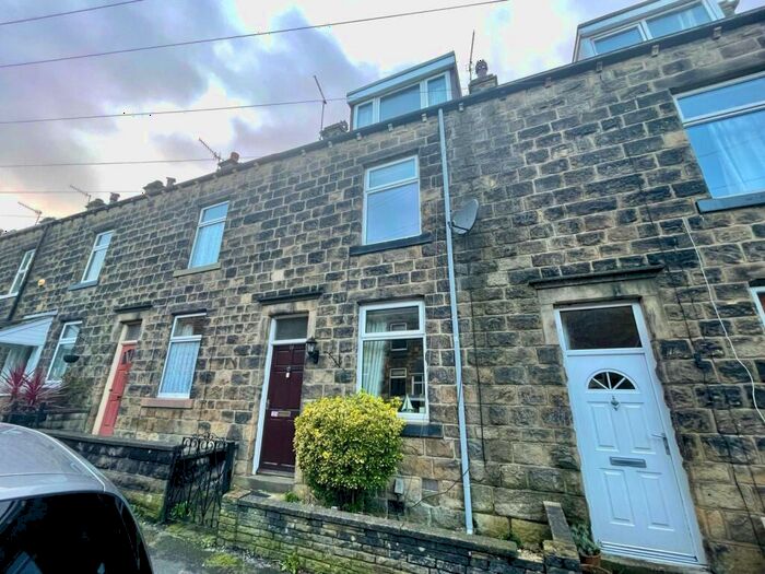 2 Bedroom House To Rent In Mornington Road, Ilkley, West Yorkshire, Uk, LS29