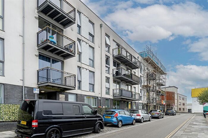 2 Bedroom Flat To Rent In Brittany Street, Plymouth, PL1