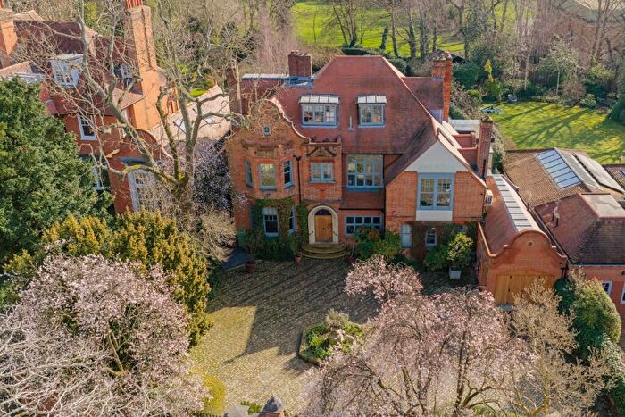 7 Bedroom Detached House For Sale In Broadlands Road, London, N6