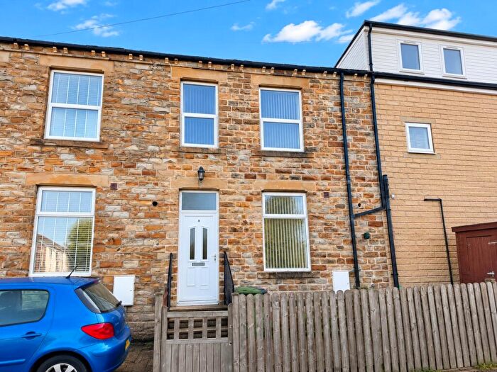 2 Bedroom Terraced House For Sale In Town Street, Birkenshaw, Bradford, West Yorkshire, BD11