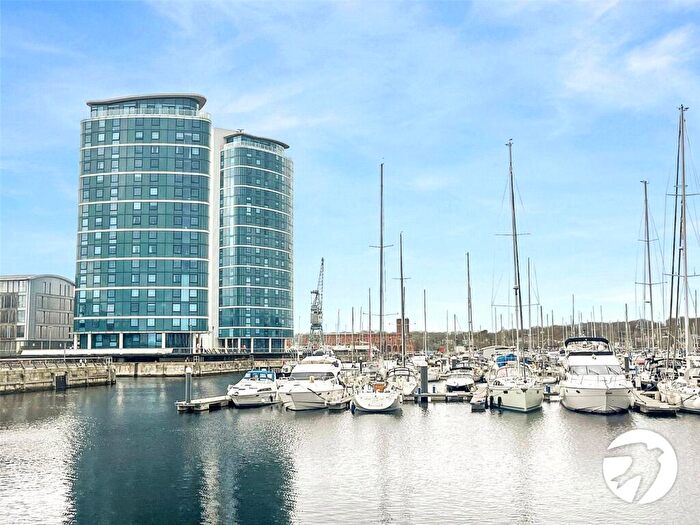 2 Bedroom Flat For Sale In Chatham Quays, Dock Head Road, Chatham, Kent, ME4
