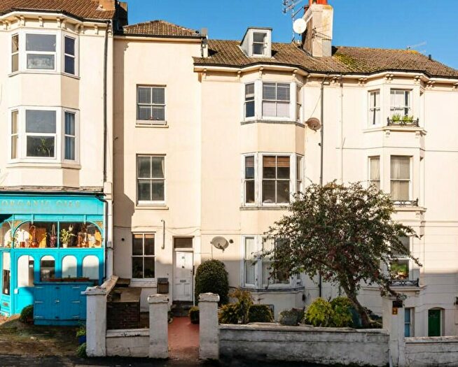 1 Bedroom Flat For Sale In Chatham Place, Brighton, BN1