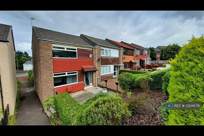 2 Bedroom Semi-Detached House To Rent In Foxbar Drive, Paisley, PA2