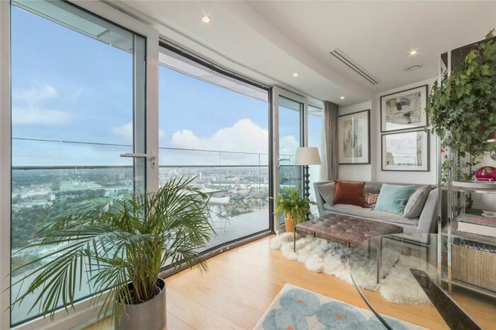 Flat To Rent In Arena Tower, Crossharbour Plaza, E14