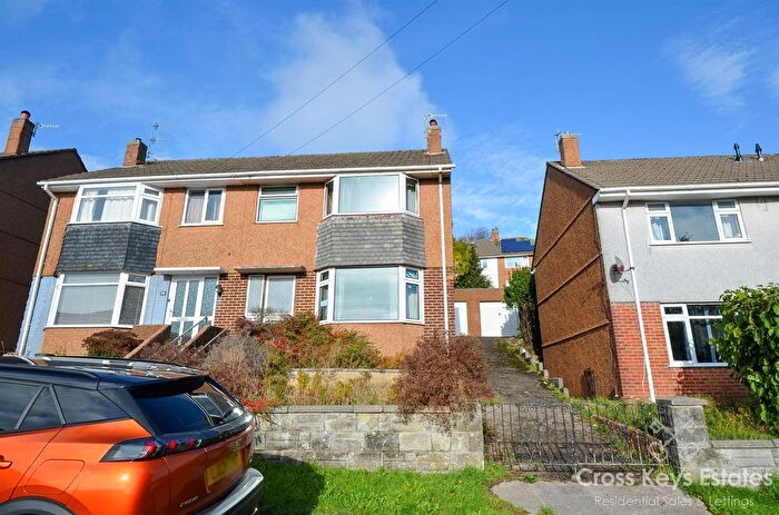 3 Bedroom Semi Detached House For Sale In Castleton Close, Mannamead, PL3