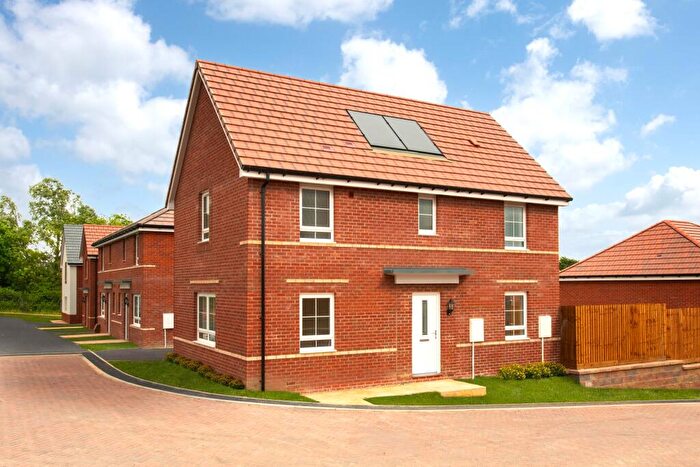 3 Bedroom Detached House For Sale In Low Road, Dovercourt, Essex, CO12