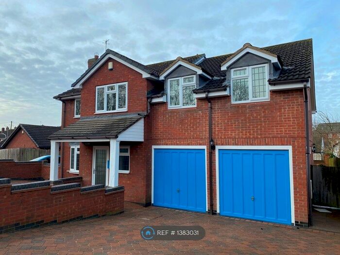 5 Bedroom Detached House To Rent In St. Andrews Close, Burton-On-The-Wolds, Loughborough, LE12