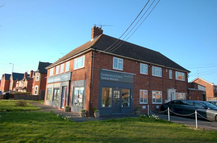 2 Bedroom Maisonette To Rent In Yorktown Road, College Town, Sandhurst, GU47