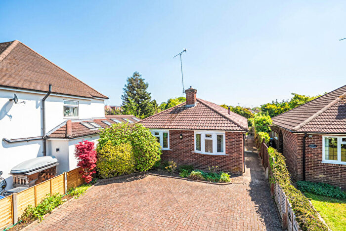 3 Bedroom Bungalow For Sale In Wood Lane, Knaphill, Woking, GU21