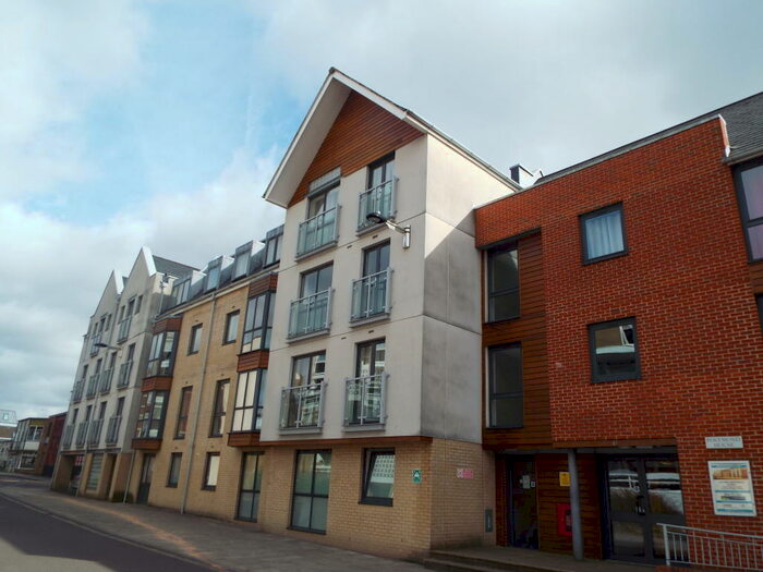 2 Bedroom Apartment To Rent In Polymond House, Central, SO14