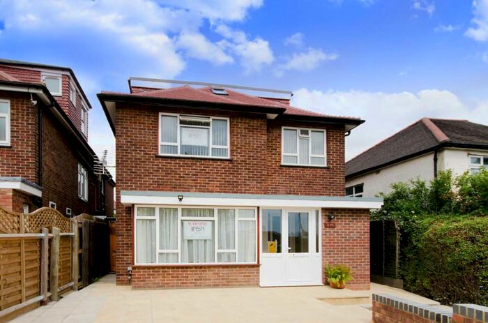 5 Bedroom House To Rent In Dollis Hill Lane, Gladstone Park, London, NW2