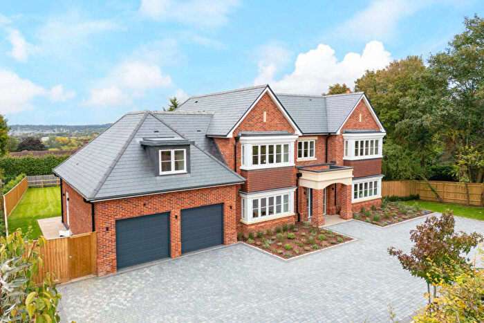 5 Bedroom Detached House For Sale In Yarnells Hill West Oxford, OX2