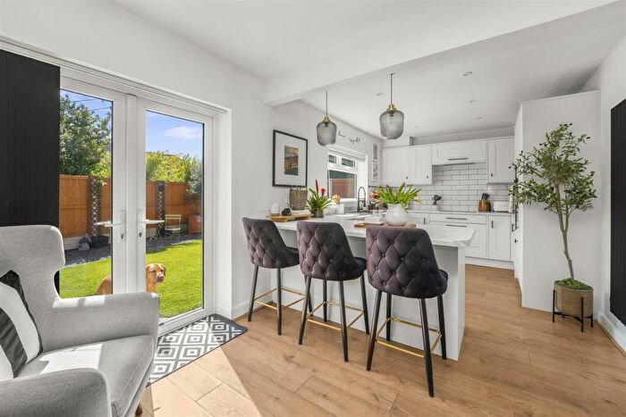 3 Bedroom Semi Detached House For Sale In Westby Place, Ashton-On-Ribble, Preston, PR2