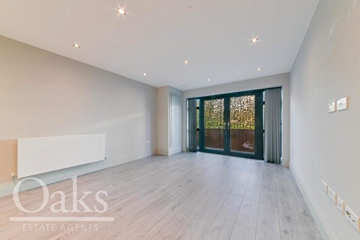 2 Bedroom Apartment To Rent In Tavistock Road, Croydon, CR0