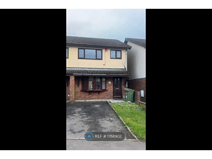 3 Bedroom Semi-Detached House To Rent In Willow Park, Crumlin, Newport, NP11