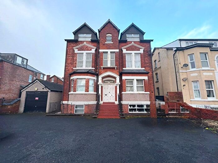 1 Bedroom Flat To Rent In Avondale Road North, Southport, PR9