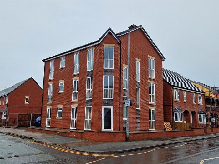 1 Bedroom Flat To Rent In Heathfield Avenue, Crewe, CW1