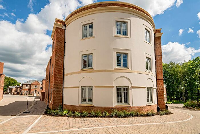 2 Bedroom Apartment For Sale In Charsley Road, Dupres Crescent, Beaconsfield, HP9