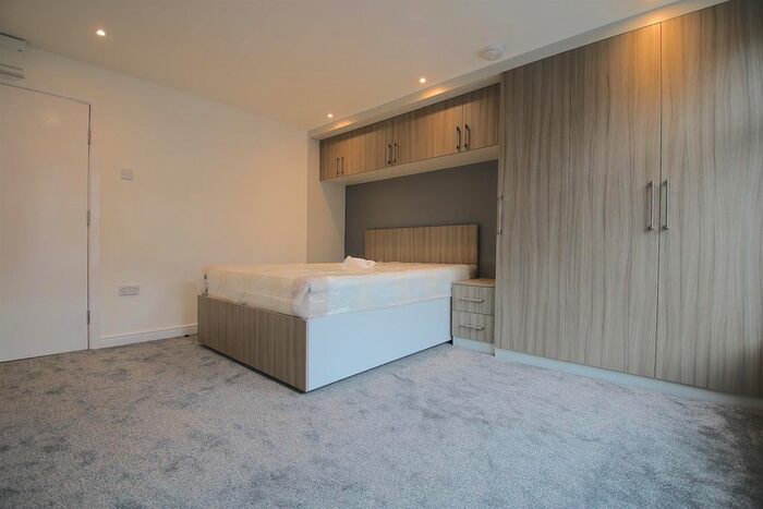 Studio To Rent In Staplehurst Road, London, SE13