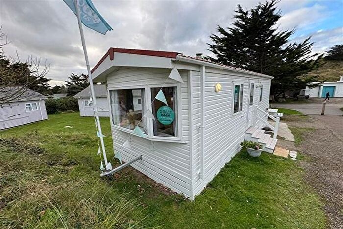2 Bedroom Park Home For Sale In Loggans Road, Loggans, Hayle, TR27
