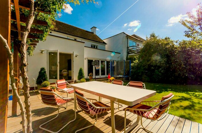 4 Bedroom Bungalow To Rent In Granard Avenue, Putney, London, SW15