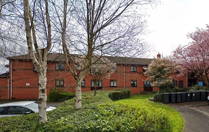 1 Bedroom Flat To Rent In Glebe Close, Alfreton, DE55