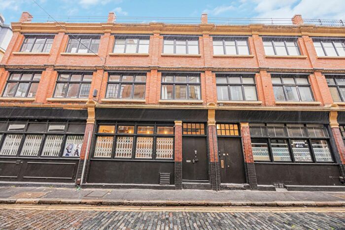Studio To Rent In Coronet Street, Shoreditch, London, N1