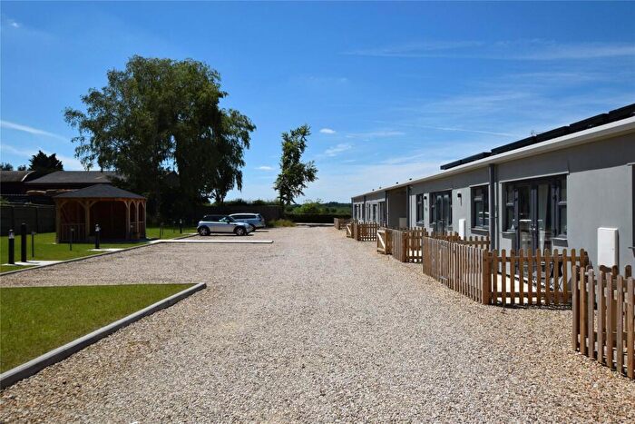 1 Bedroom Apartment To Rent In Lower Road, Garsington, Oxford, Oxfordshire, OX44