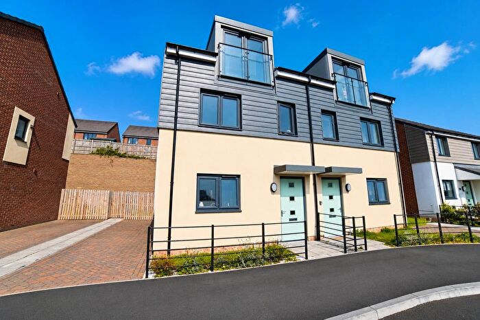 3 Bedroom Semi-Detached House To Rent In Willowford Place, Newcastle Upon Tyne, NE15
