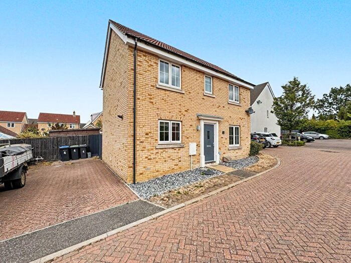 3 Bedroom Detached House For Sale In Cygnet Road, Stowmarket, IP14