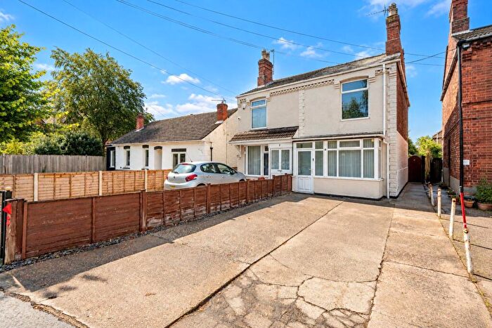 3 Bedroom Semi-Detached House For Sale In Woodville Road, Boston, PE21