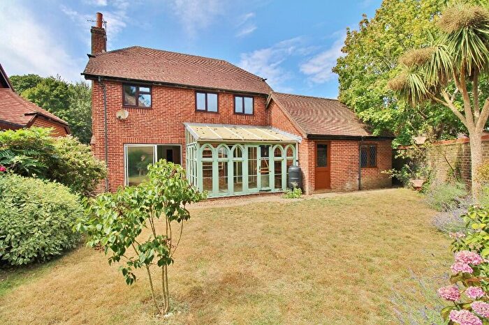 4 Bedroom Detached House For Sale In Marks Tey Road, Stubbington, Fareham, PO14