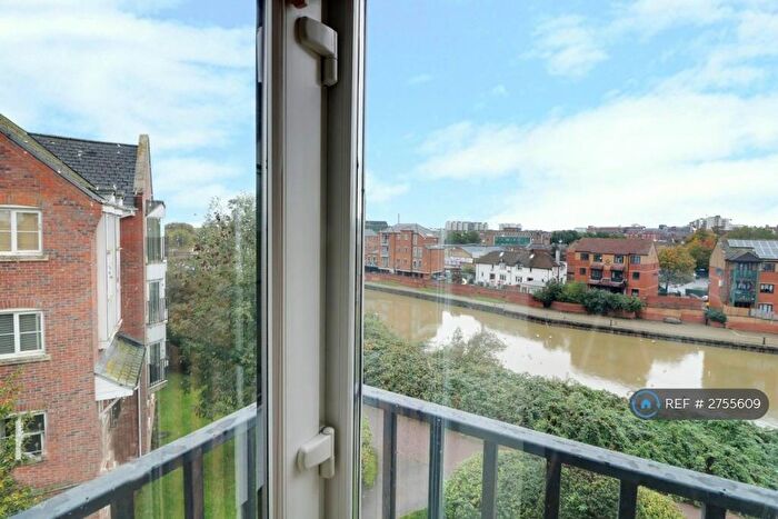 2 Bedroom Flat To Rent In Smiths Court, Northampton, NN4