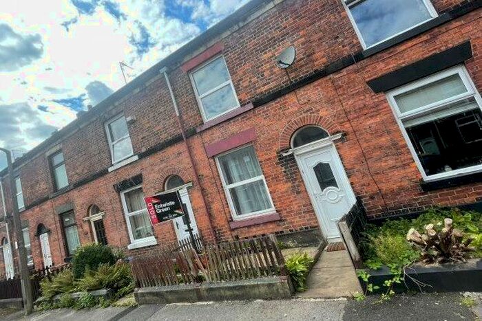 2 Bedroom Property To Rent In Hayward Street, Bury, BL8