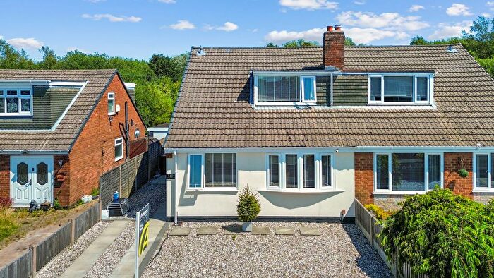 3 Bedroom Semi-Detached Bungalow For Sale In Simpkin Street, Abram, WN2