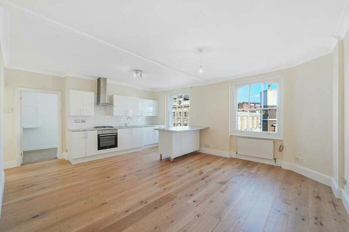 3 Bedroom Flat To Rent In Holland Road, London, W14