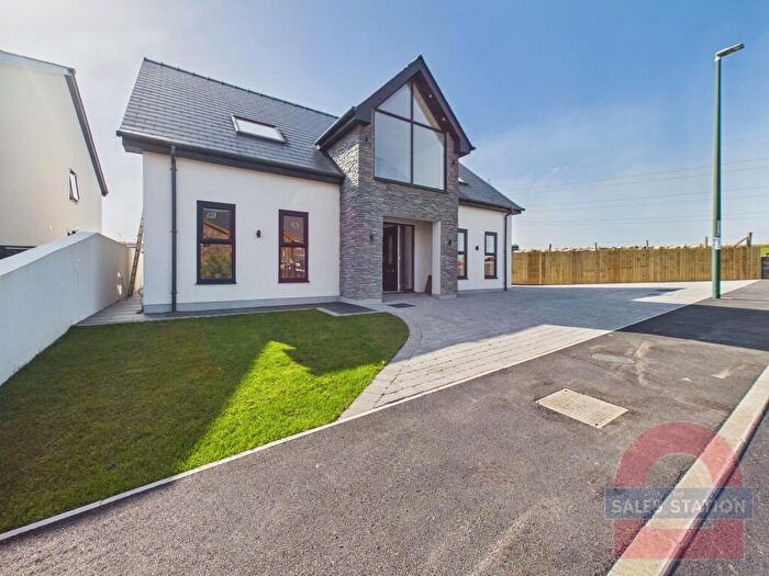 4 Bedroom Detached House For Sale In Maes Morgan, Nantybwch, NP22