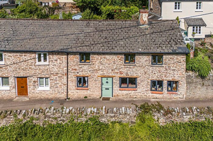 2 Bedroom Semi-Detached House For Sale In Frog Street, Bampton, Tiverton, EX16