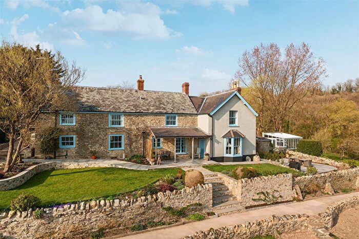 4 Bedroom Detached House For Sale In Tolcis, Axminster, EX13