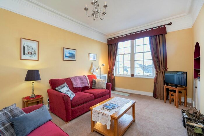 2 Bedroom Flat To Rent In High Street, South Queensferry, EH30