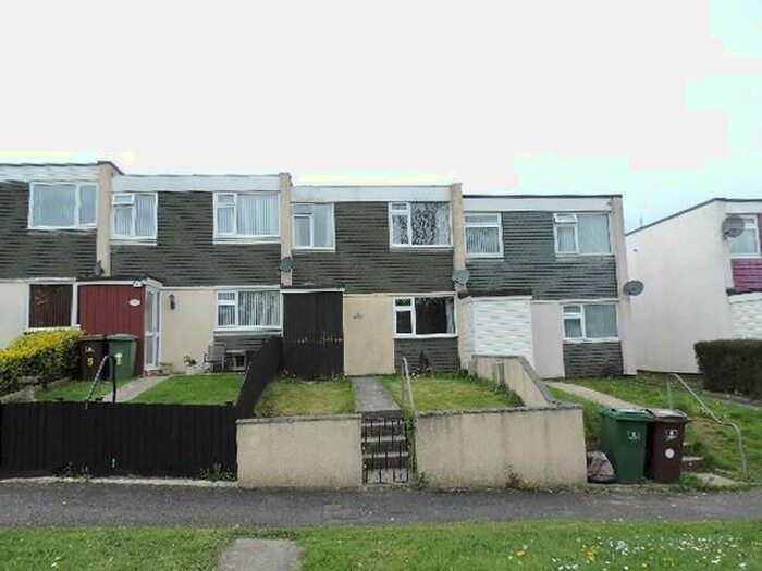 2 Bedroom Property To Rent In Galsworthy Close, Honicknowle, Plymouth, PL5
