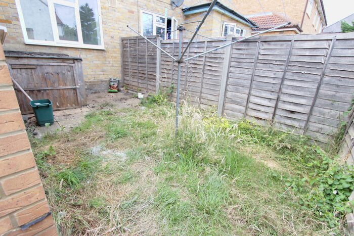 3 Bedroom Flat To Rent In Charterhouse Avenue, Wembley, HA0