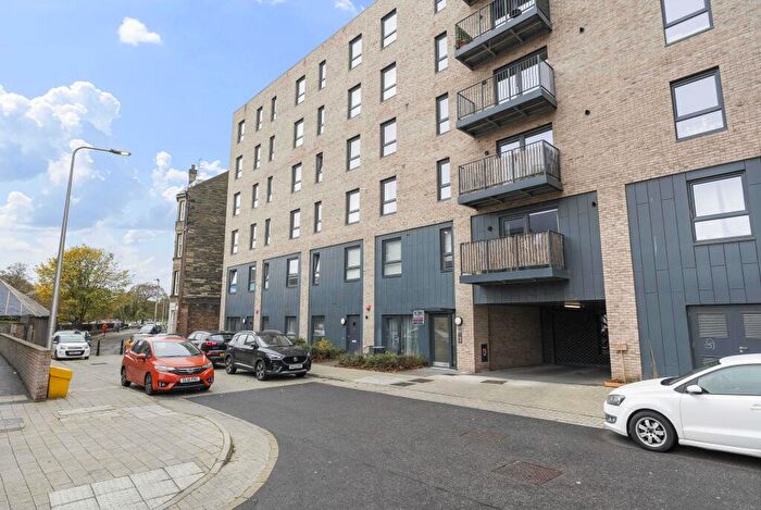 1 Bedroom Flat For Sale In Pillans Place, Leith, Edinburgh, EH6