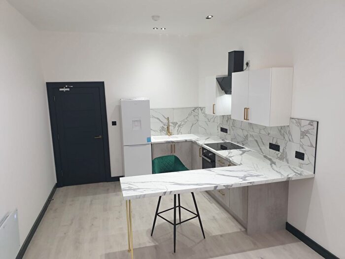 1 Bedroom Flat To Rent In Chalon Way West, St Helens, WA10