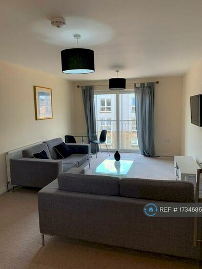 2 Bedroom Flat To Rent In Gray Street, Aberdeen, AB10